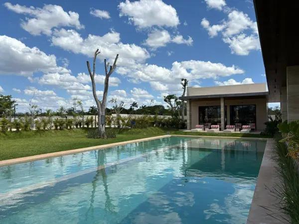 TERRENO EN VENTA EN EL NORTE DE MÉRIDA YUCATÁN EN UNA EXCLUSIVA PRIVADA TERRENO EN VENTA EN EL NORTE DE MÉRIDA YUCATÁN EN UNA EXCLUSIVA PRIVADA