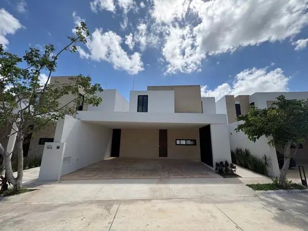 Venta de Casa Premium con Piscina y Acabados de Lujo, Temozón Norte, Mérida Venta de Casa Premium con Piscina y Acabados de Lujo, Temozón Norte, Mérida