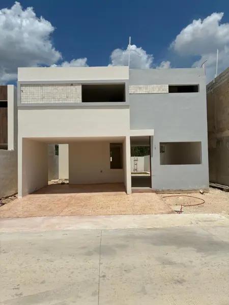 CASA EN VENTA EN PRIVADA CON AMENIDADES, MERIDA, CHOLUL CASA EN VENTA EN PRIVADA CON AMENIDADES, MERIDA, CHOLUL