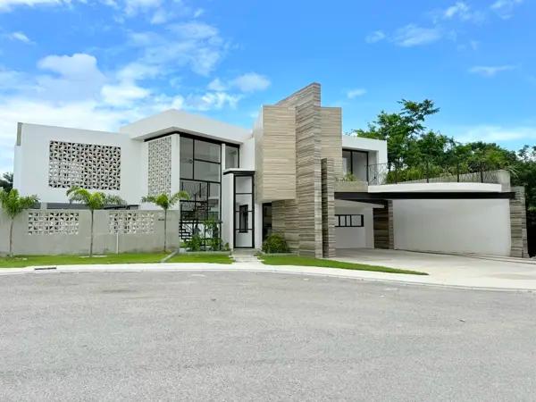 CASA EN VENTA DE LUJO EN PRIVADA, MERIDA YUCATAN CASA EN VENTA DE LUJO EN PRIVADA, MERIDA YUCATAN