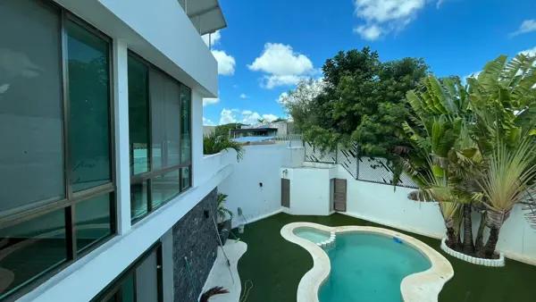 Casa en venta en Privada Marsella – Altabrisa, Mérida, Yucatán (Zona Norte)