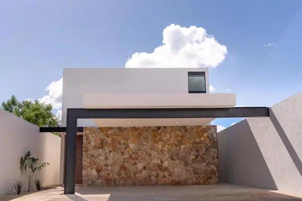 CASA EN VENTA EN PRIVADA CON AMENIDADES EN CONKAL, 3 HABITACIONES