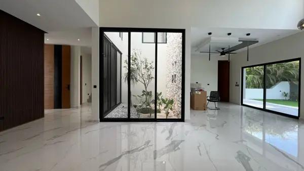 CASA EN VENTA EN MERIDA EN PRIVADA EN YUCATAN COUNTRY CLUB