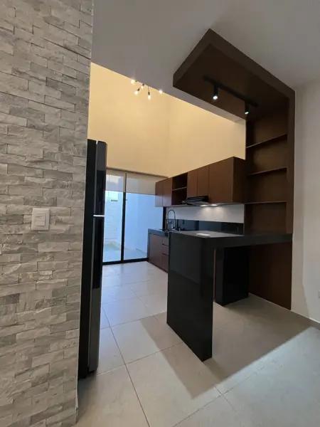 EN VENTA CASA UBICADA EN CHOLUL, A UNOS METROS DEL CARRETERA MÉRIDA CHOLUL EN VENTA CASA UBICADA EN CHOLUL, A UNOS METROS DEL CARRETERA MÉRIDA CHOLUL