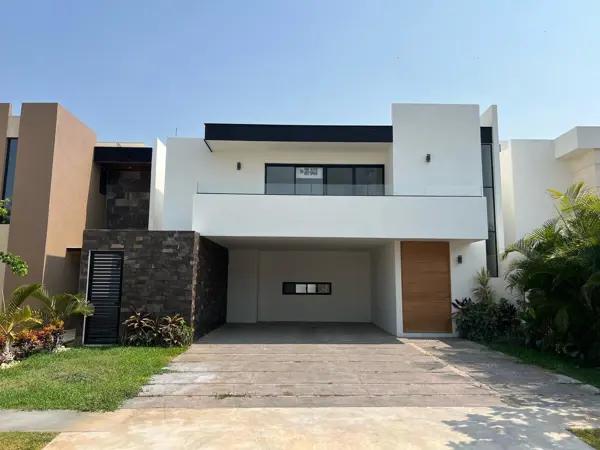 CASA EN VENTA EN MERIDA CON 4 HABITACIONES EN PRIVADA RESIDENCIAL CON AMENIDADES CASA EN VENTA EN MERIDA CON 4 HABITACIONES EN PRIVADA RESIDENCIAL CON AMENIDADES