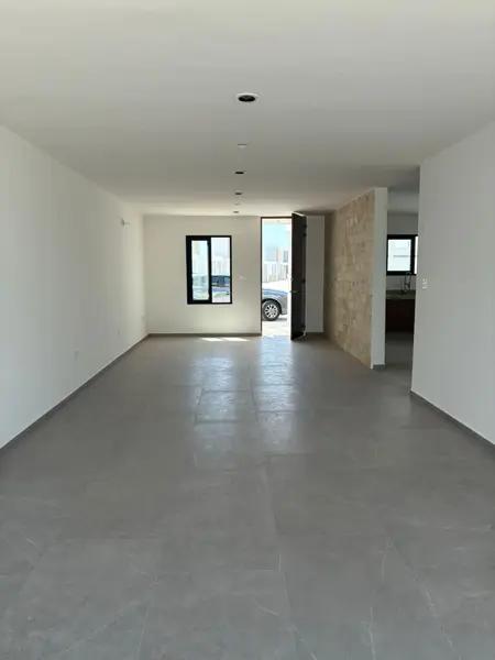 CASA EN VENTA EN MERIDA, TEMOZON NORTE, PRIVADA 4 HABITACIONES