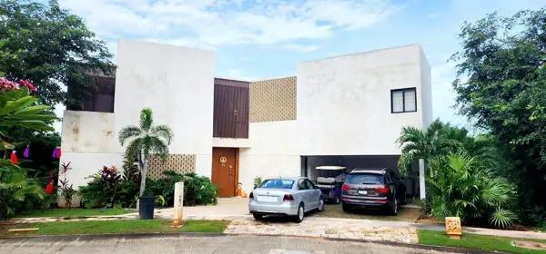 CASAS EN VENTA, MERIDA, YUCATAN COUNTRY CLUB