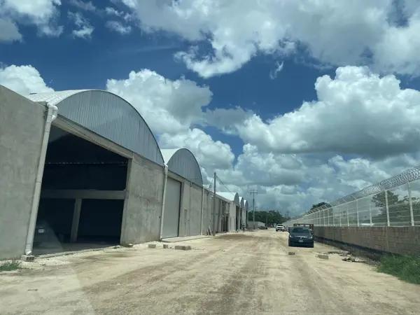 BODEGA EN RENTA EN CHICHÍ SUÁREZ EN MÉRIDA YUCATÁN BODEGA EN RENTA EN CHICHÍ SUÁREZ EN MÉRIDA YUCATÁN