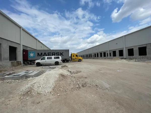 BODEGA COMERCIAL EN RENTA EN MÉRIDA YUCATÁN CERCANO AL PERIFÉRICO SUR