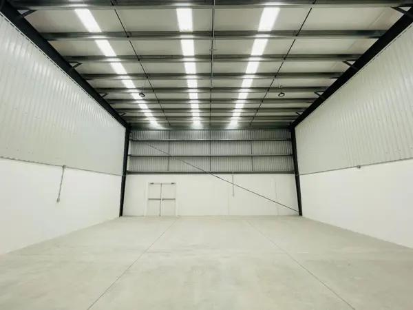 BODEGA EN VENTA EN MÉRIDA YUCATÁN SOBRE LA CARRETERA CANCÚN-MÉRIDA