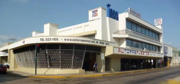 EDIFICIO EN VENTA EN ESQUINA, FRENTE A LA IGLESIA DE SANTIAGO MERIDA EDIFICIO EN VENTA EN ESQUINA, FRENTE A LA IGLESIA DE SANTIAGO MERIDA