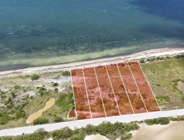 Exclusivos Terrenos Beach Front en Santa Clara, Yucatán
