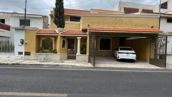 Casa en Venta en Mérida – Col. La Florida Pinos