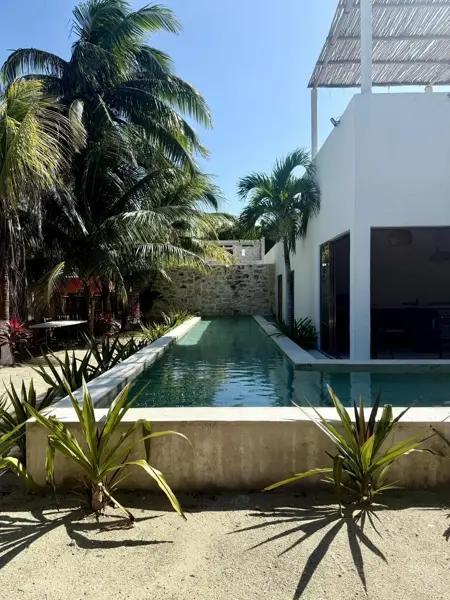 CASA EN VENTA EN SAN CRISANTO A 350 METROS DEL MAR