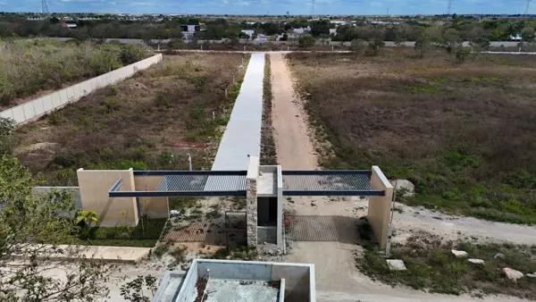 TERRENO EN VENTA EN PRIVADA RESIDENCIAL EN MÉRIDA YUCATÁN TERRENO EN VENTA EN PRIVADA RESIDENCIAL EN MÉRIDA YUCATÁN