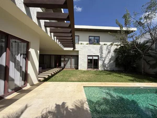 CASA EN VENTA EN MÉRIDA YUCATÁN EN PRIVADA EN TEMOZÓN NORTE CASA EN VENTA EN MÉRIDA YUCATÁN EN PRIVADA EN TEMOZÓN NORTE