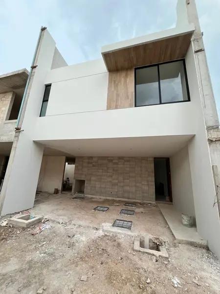 CASA EN VENTA EN MÉRIDA YUCATÁN EN TEMOZÓN NORTE