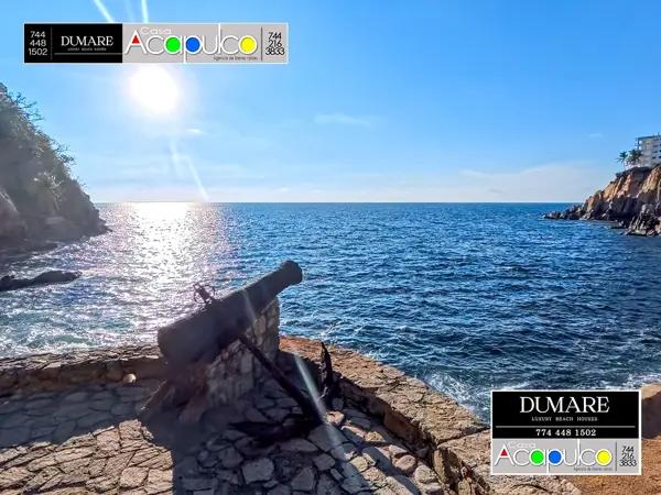 Apartamento en Venta en Marina del Sol, Acapulco: Espacioso y con Vista al Mar