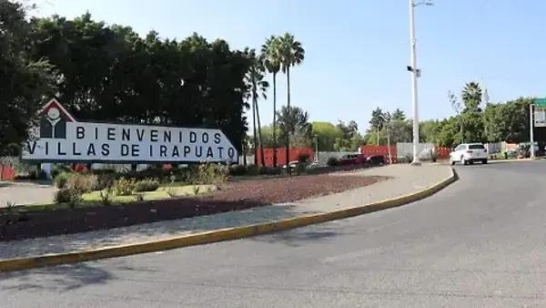 ¡OPORTUNIDAD! CASA EN VENTA EN PRIVADA EN VILLAS DE IRAPUATO ¡OPORTUNIDAD! CASA EN VENTA EN PRIVADA EN VILLAS DE IRAPUATO
