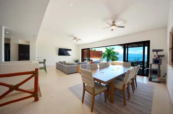Venta de casa con amplia vista al mar del Pacífico