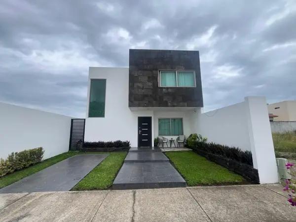 VENDO CASA EN LA RIVIERA VERACRUZANA CERCA DE ANTON LIZARDO