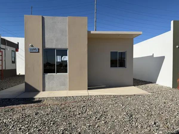 CASA EN VENTA EN CENTAURUS RESIDENCIAL CASA EN VENTA EN CENTAURUS RESIDENCIAL