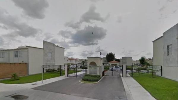 Venta de Casa Villa Genova Fraccionamiento La Cantera Celaya, Guanajuato. F17