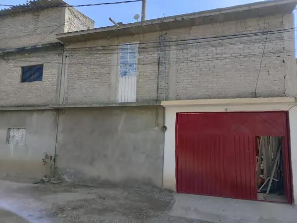 Casa en Chimalhuacán por la Av. Peñón