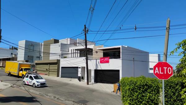 CASA EN VENTA COL HIPODROMO