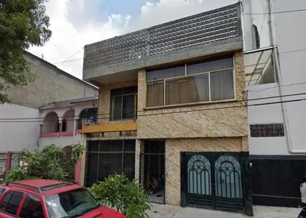 CASA EN REMATE BANCARIO