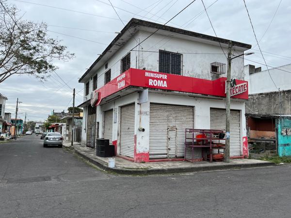Venta de bodega en esquina