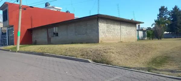 VENTA DE TERRENO USO MIXTO EN SANCTORUM CERCA DE FINSA