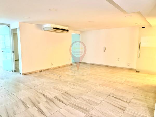 Renta Oficina de 180m2 en Bosque de las Lomas, Ciudad de México Renta Oficina de 180m2 en Bosque de las Lomas, Ciudad de México
