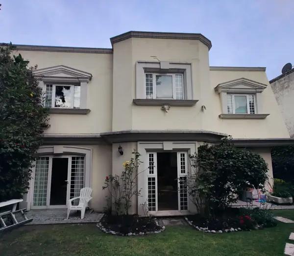 CASA EN VENTA EN LA ZONA DE INTERLOMAS
