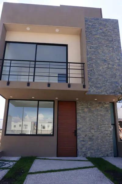 Casa de Autor en Venta en Capital Sur (ubicado cerca del Conin) Casa de Autor en Venta en Capital Sur (ubicado cerca del Conin)