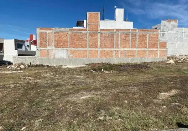 TERRENO EN VENTA EN ALTOZANO, MORELIA