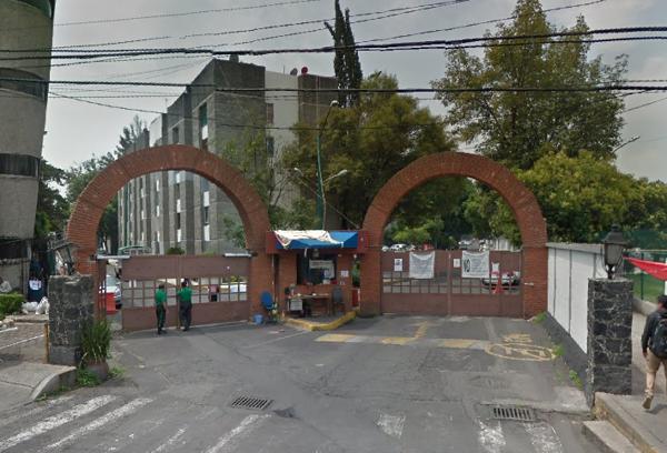 Depto con todos los servicios, entrada por Calz del Hueso y Periférico cerca de UAM Xochimilco