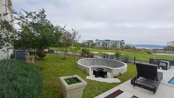 Se renta departamento para ejecutivos a pie de club de golf, 2 min de HEB y Universidad Anáhuac