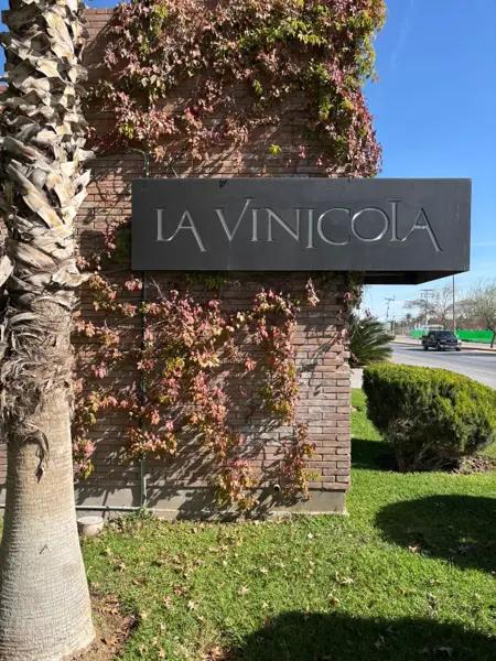 HERMOSO TERRENO EN LA VINICOLA RESIDENCIAL HERMOSO TERRENO EN LA VINICOLA RESIDENCIAL