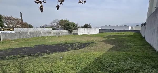 Terreno en venta Col. Lomas del Valle, San Pedro