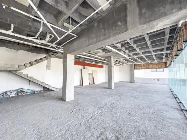 Local Comercial en RENTA| VENTA en Alfonso Reyes, Paseo del Contry