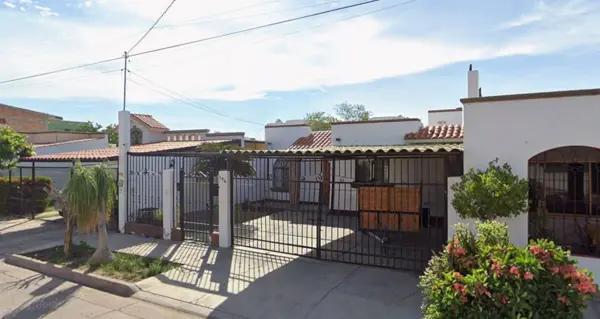 CASA EN VENTA EN CUAUHTÉMOC, LOS MOCHIS, SINALOA.
