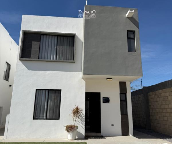 Casa en Venta en Paseo del Valle Modelo Nogal