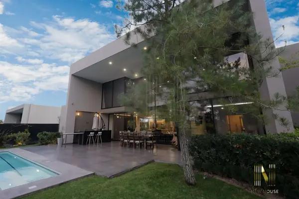Casa en VENTA en el Bosque Country Club