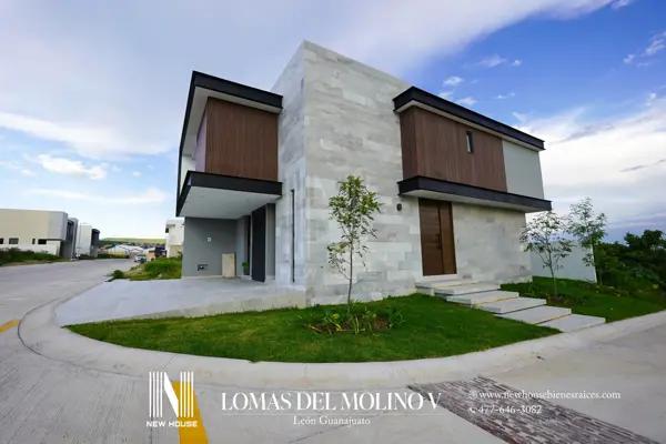 Casa en VENTA en Lomas del Molino V
