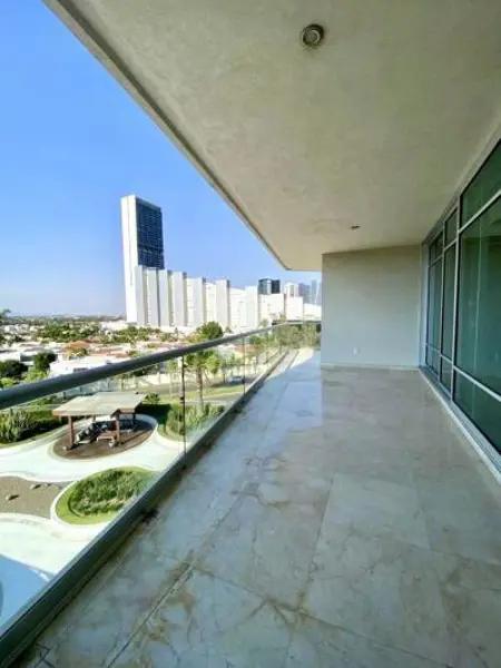 Precioso departamento 
Torre zsense
Puerta de hierro