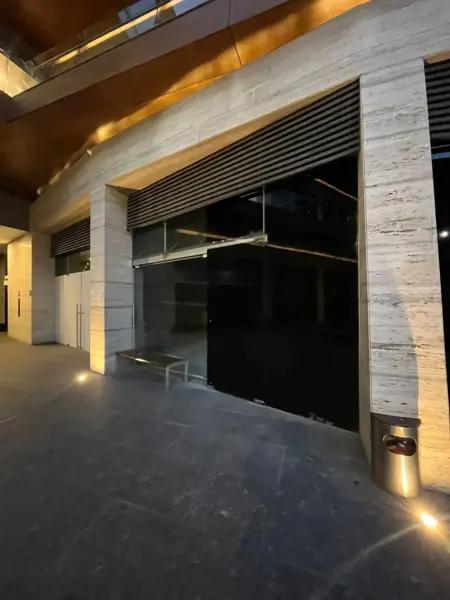 Renta de local  en San Pedro Garza García, Nuevo León