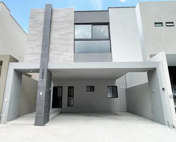 Casa en Venta en Dominio cumbres Casa en Venta en Dominio cumbres