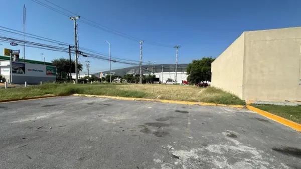Terreno Comercial en Renta en Sendero