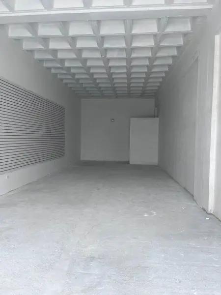 Local comercial en renta, Dominio Cumbres